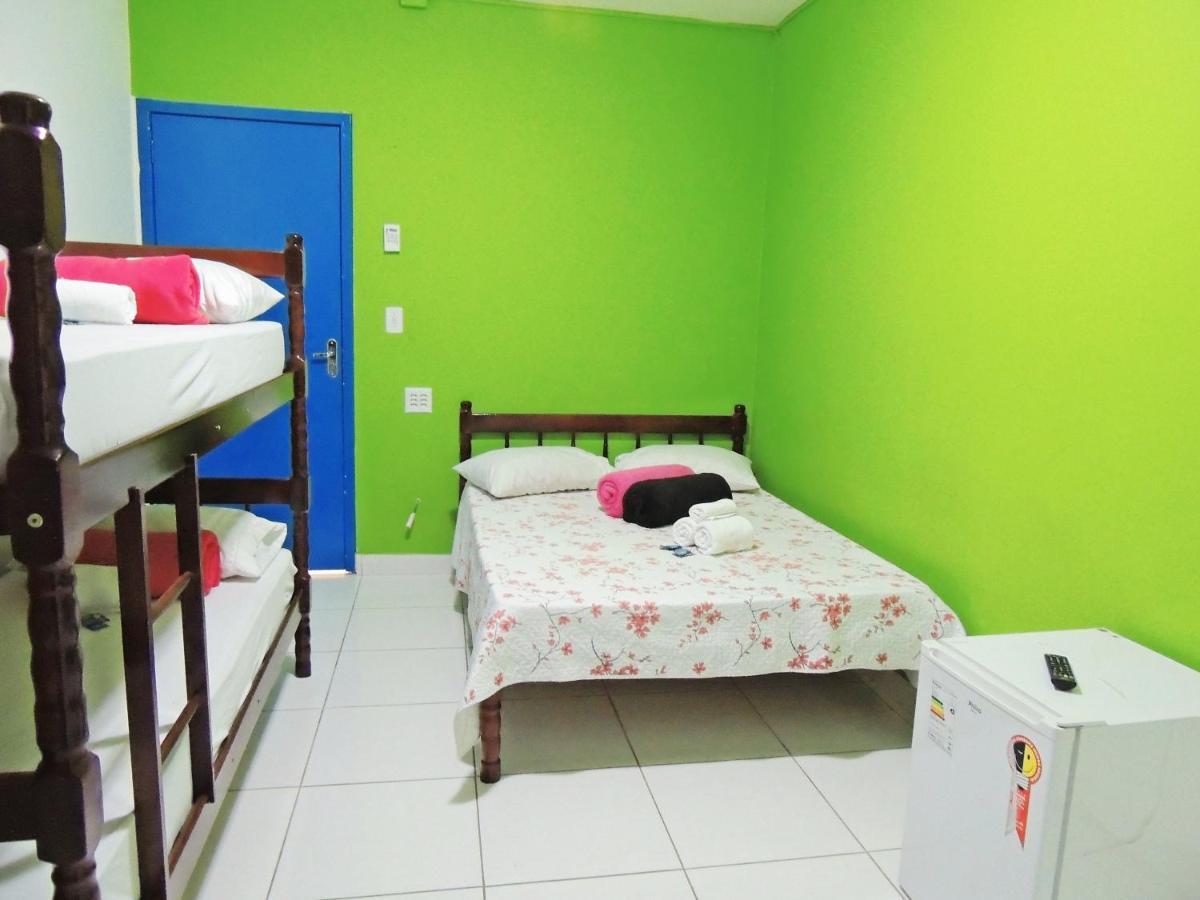 Cabanas Hostel & Suites Balneario Camboriu Exterior photo